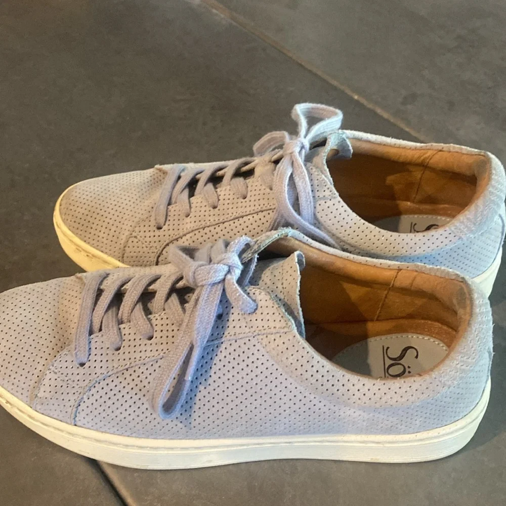 Sofft Women’s Sneakers - Picture 3 of 6